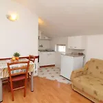 Niks Apartman