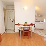 Apartman Niks Vela Luka