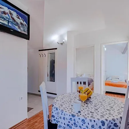 Niks Apartment Vela Luka