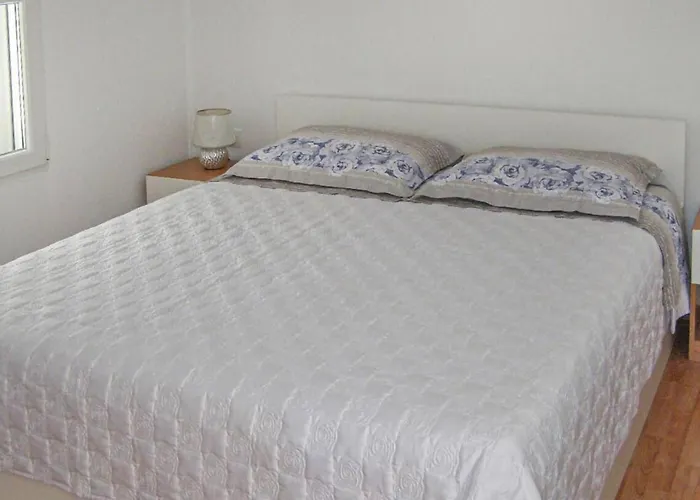 Niks Apartamento Vela Luka